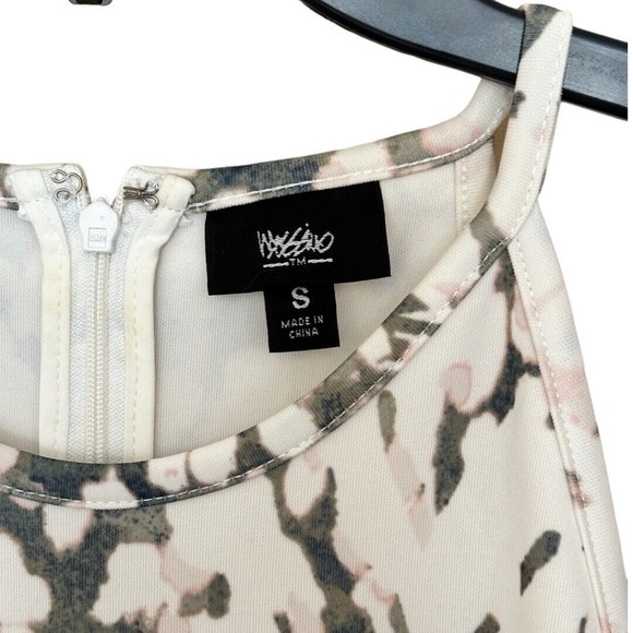 Mossimo sleeveless Green And Pink watercolor pattern skater dress sz small - Picture 3 of 7